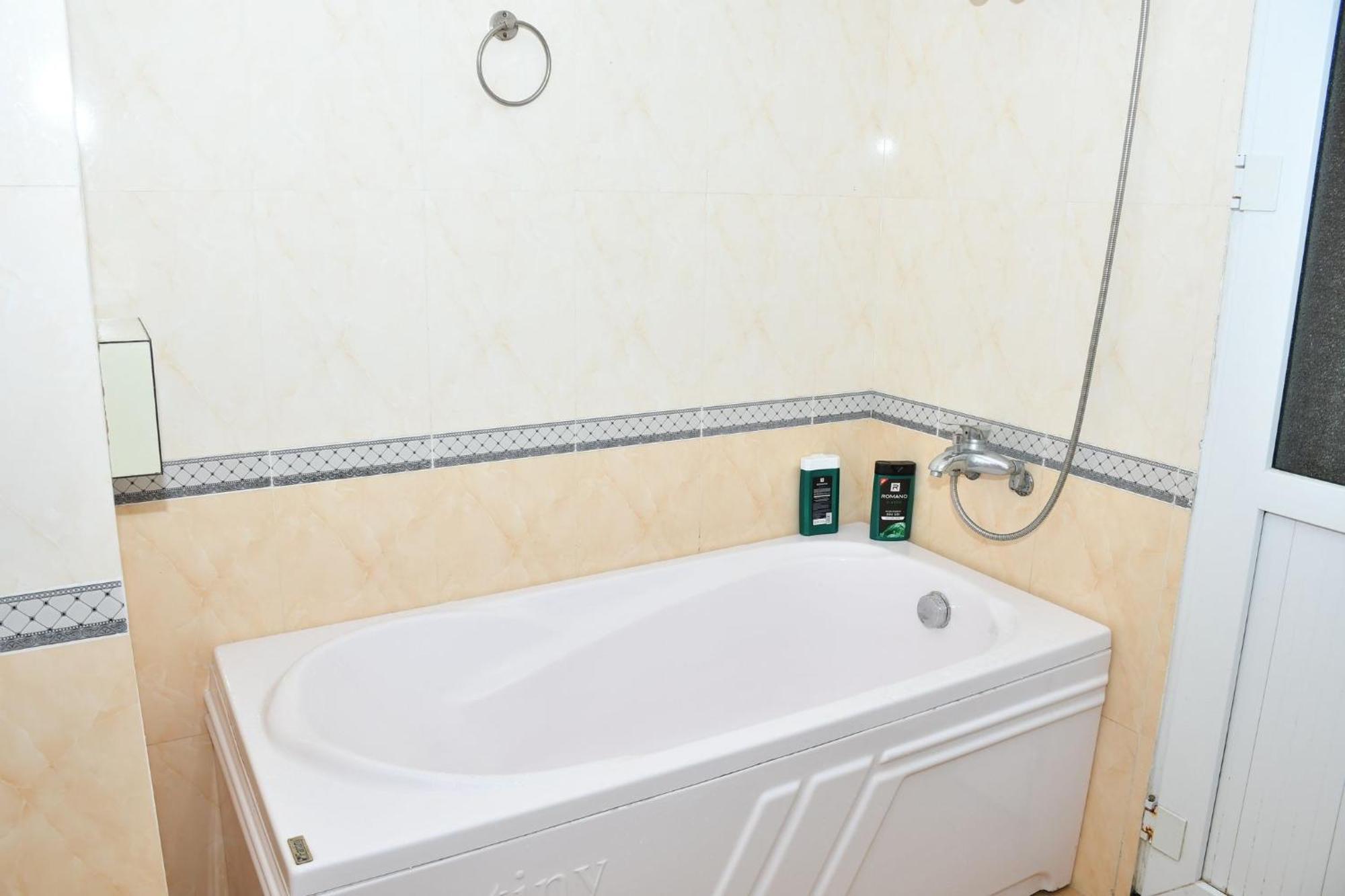 Nha Khach Huong Sen Hotel Hai Phong Buitenkant foto